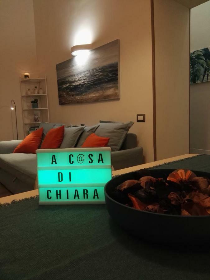 A Casa Di Chiara Appartement Napels Buitenkant foto