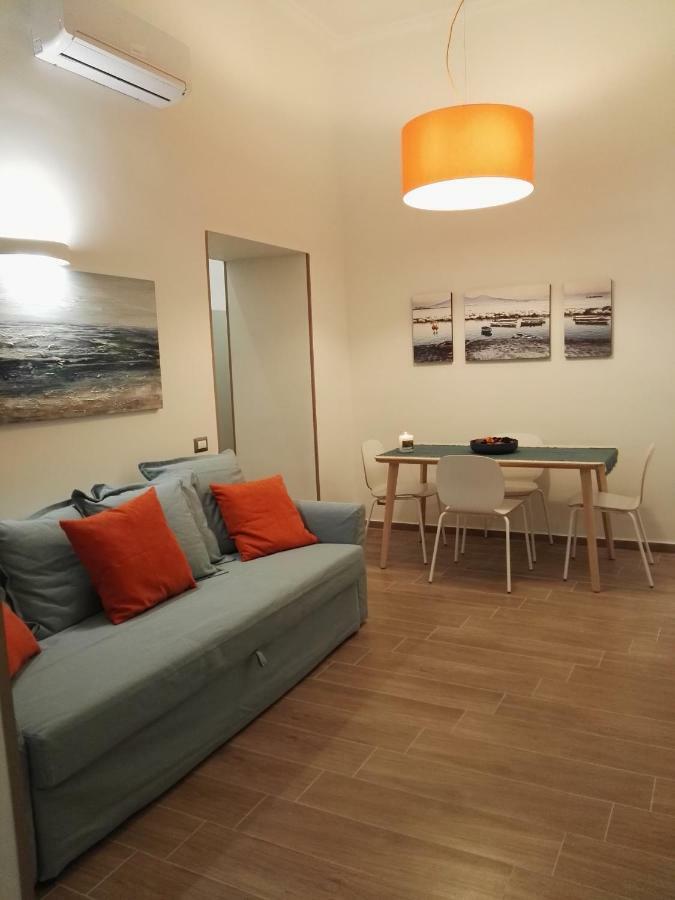 A Casa Di Chiara Appartement Napels Buitenkant foto